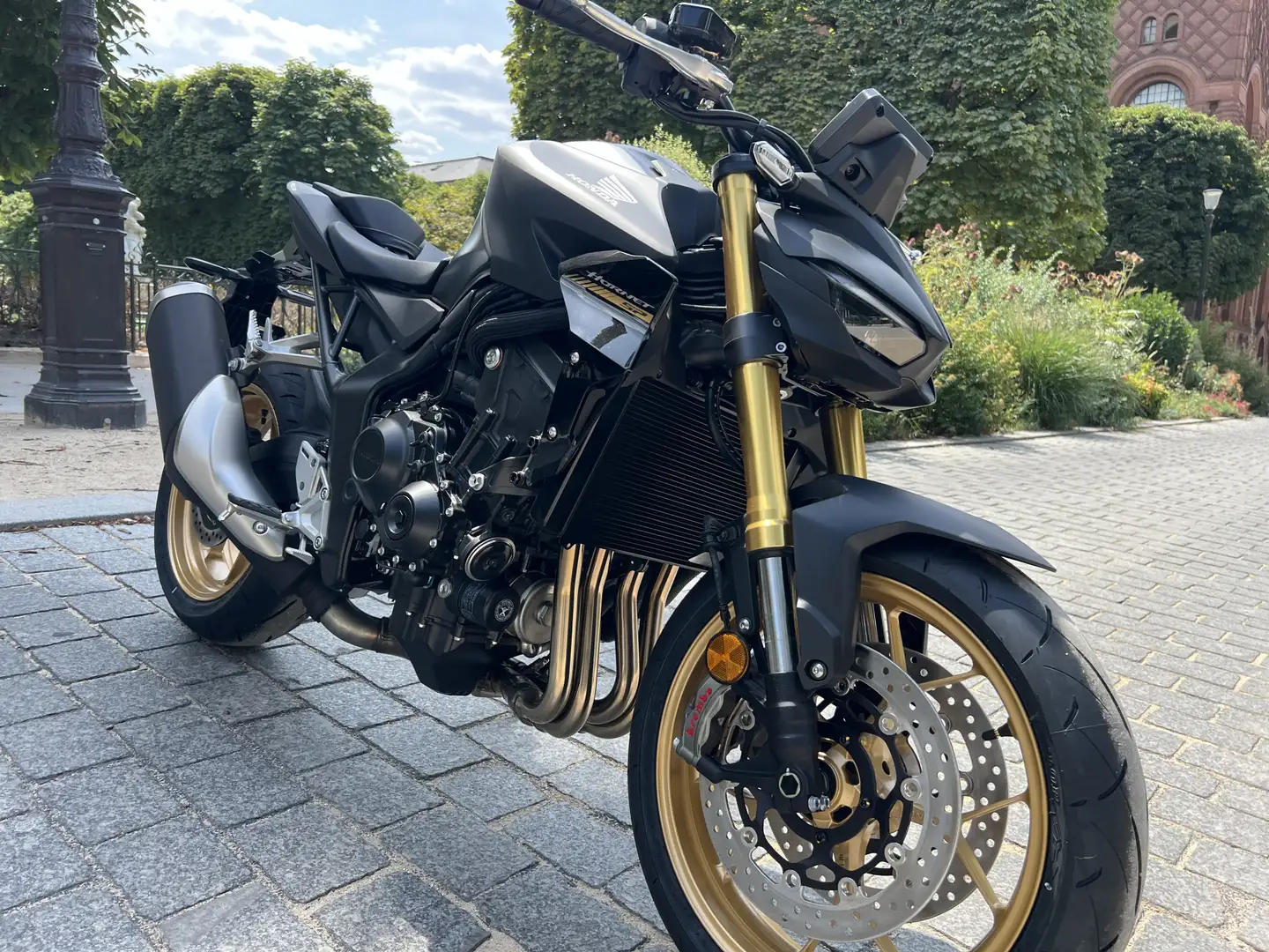Honda CB 1000 Noir - 2