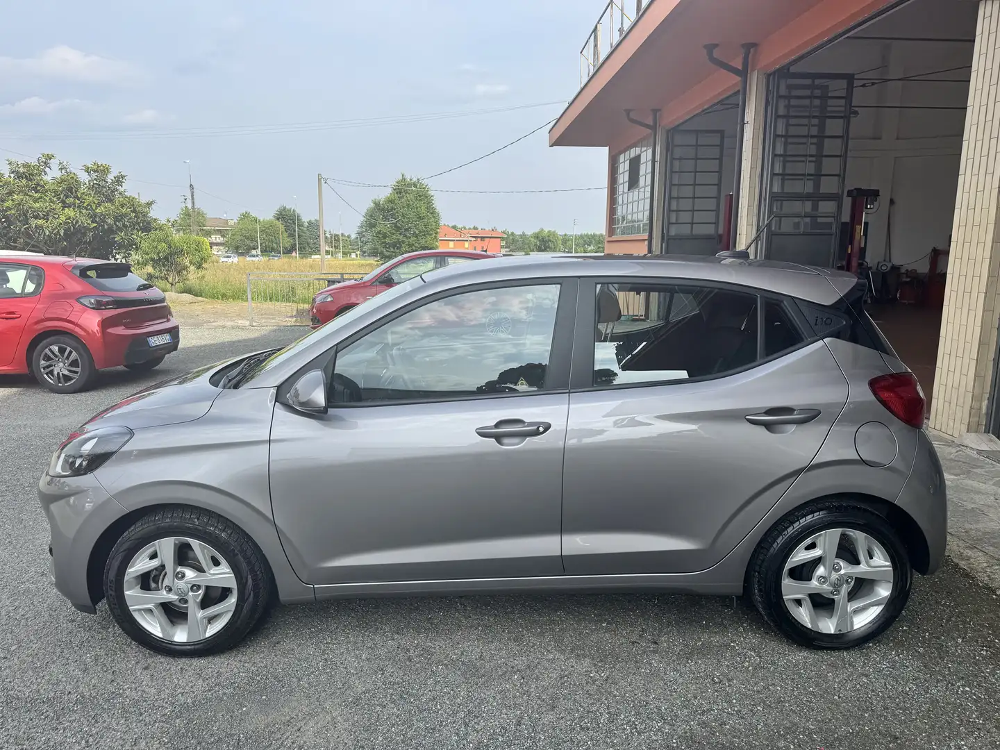 Hyundai i10 1.0 mpi Tech Grigio - 2