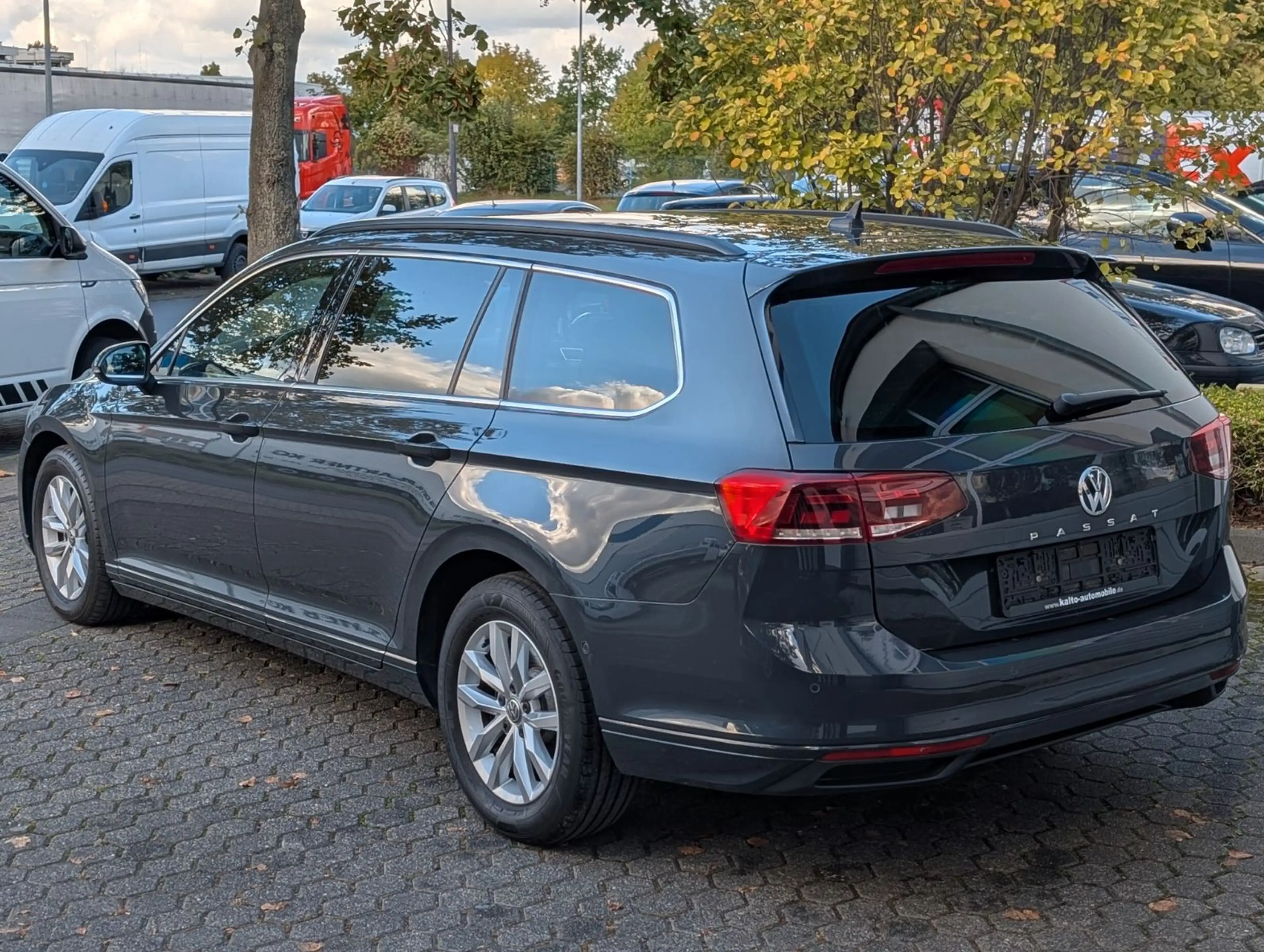 Volkswagen Passat Variant 2.0 TDI Business Navi,ACC,Kam,AHK — photo 9