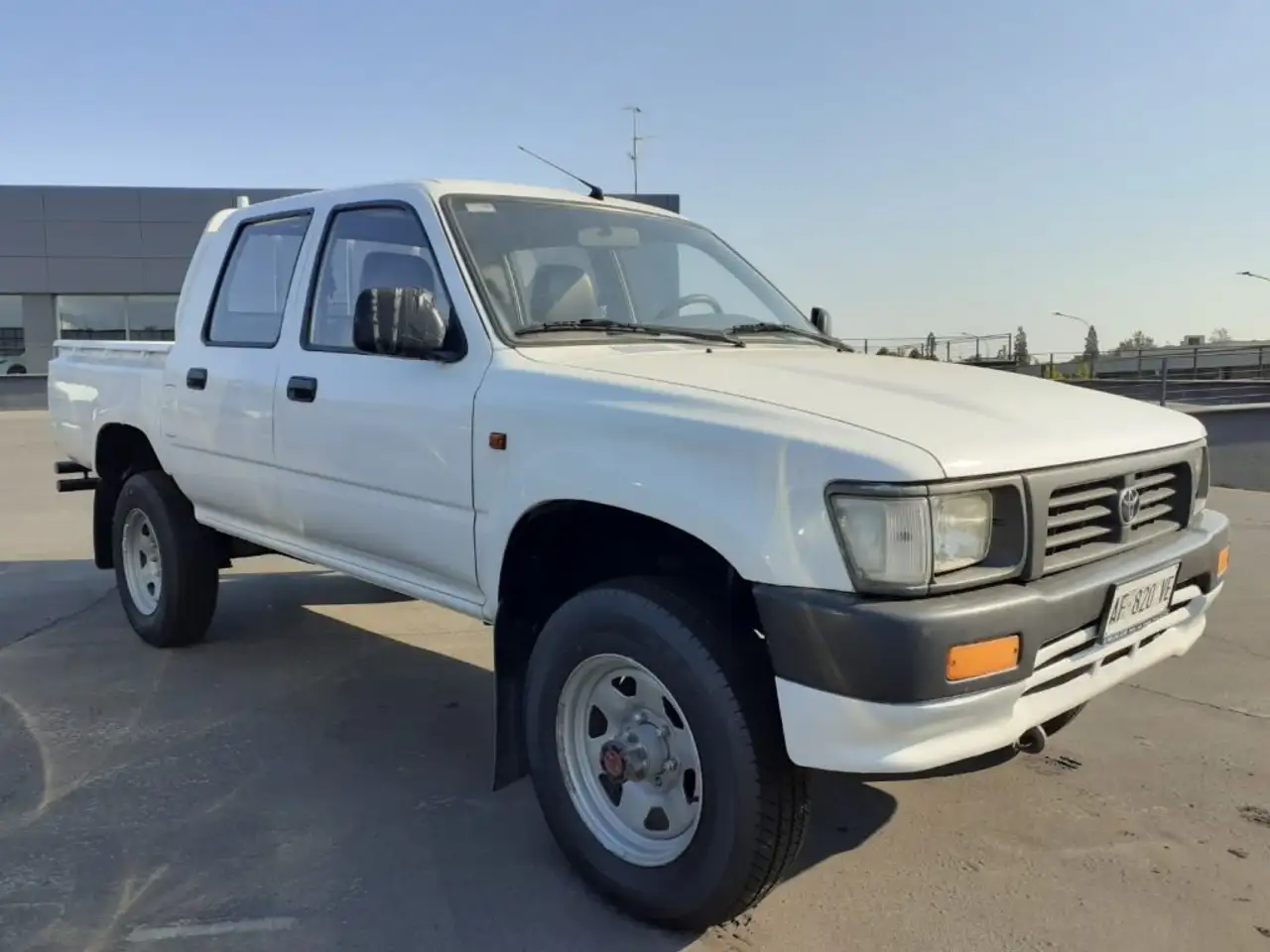 Toyota Hilux 2.4 diesel 4 POSTI AUTOCARRO - PREZZO FINITO, foto 3
