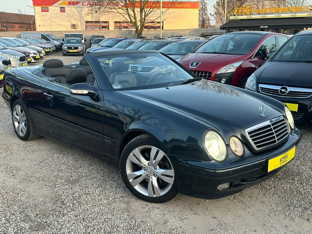 Mercedes-Benz CLK 230