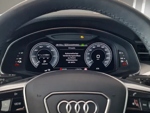 Audi A6 view 11