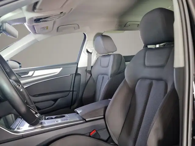 Audi A6 view 9