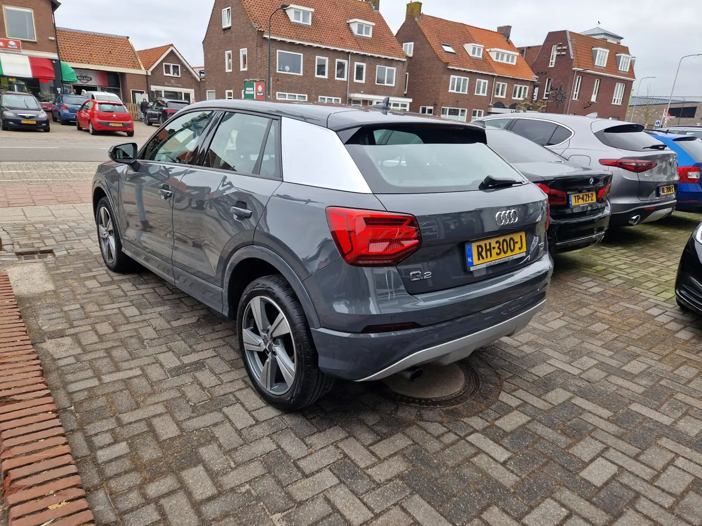 Audi Q2 1.0 TFSI #limited, Navigatie,Cruise control,Airco, Сірий - 2