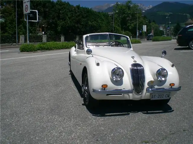 Jaguar XK 120