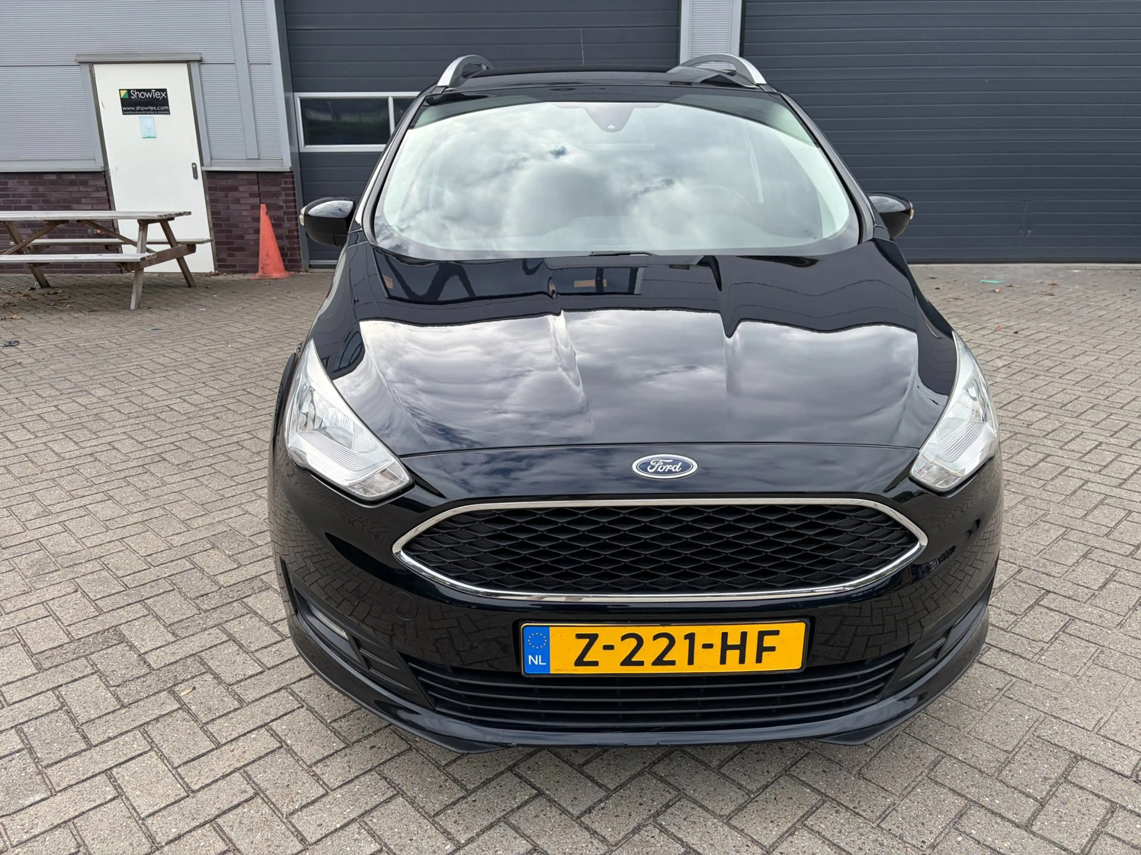 Ford Grand C-Max 1.0 Trend 7pers / Navi / PDC / Trekhaak — photo 2