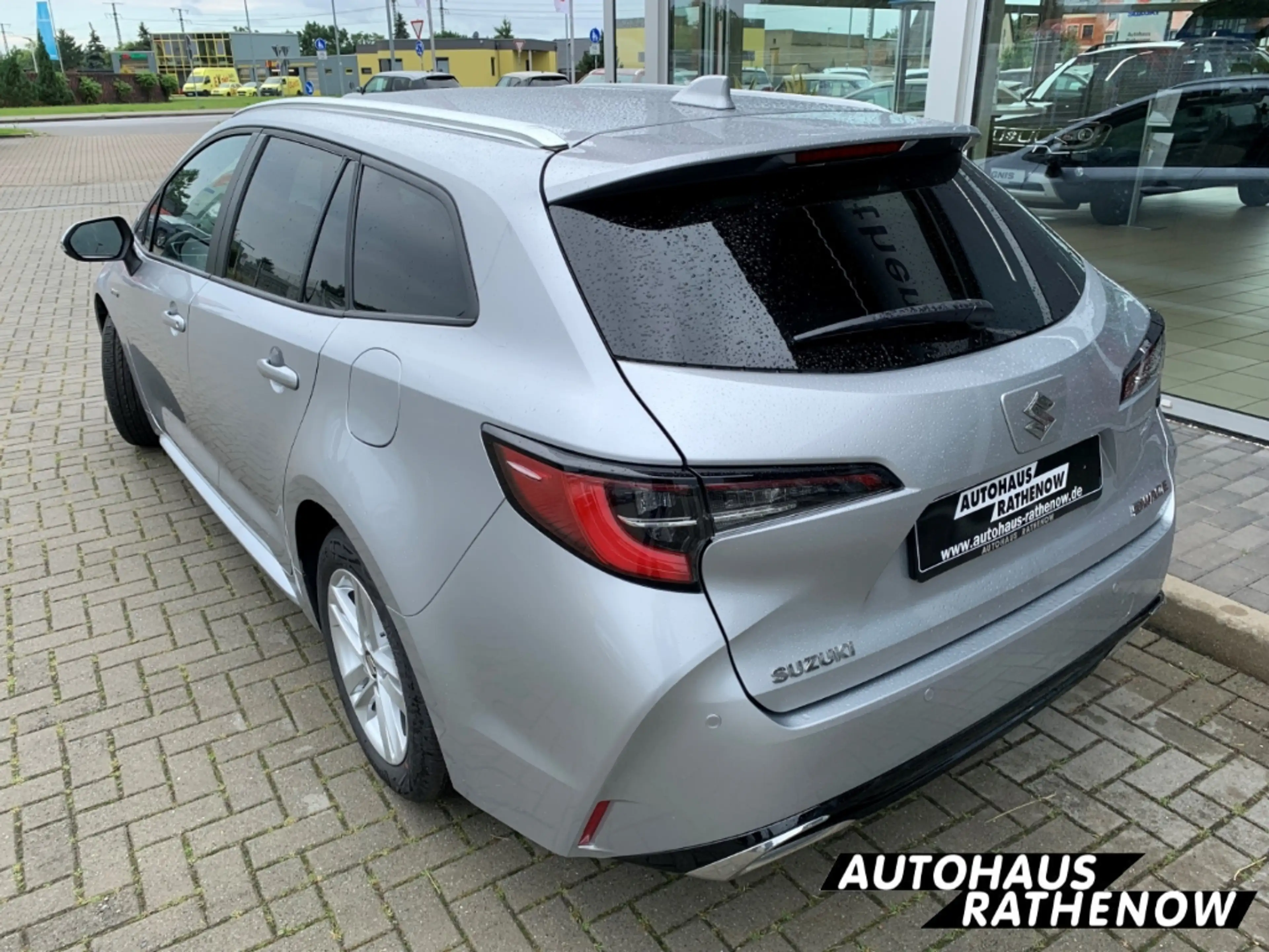 Suzuki Swace 1.8 Hybrid Comfort+ Navi Digitales Cockpit LED Meh — photo 3