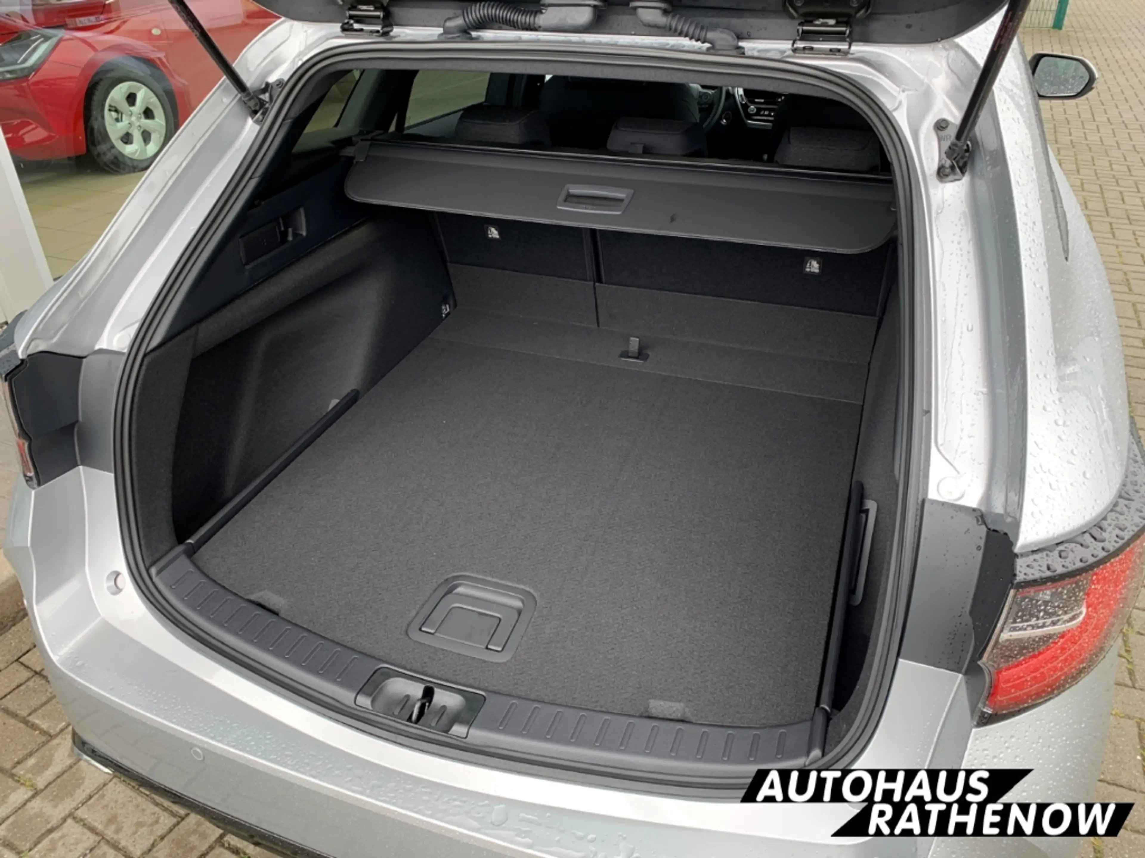 Suzuki Swace 1.8 Hybrid Comfort+ Navi Digitales Cockpit LED Meh — photo 8