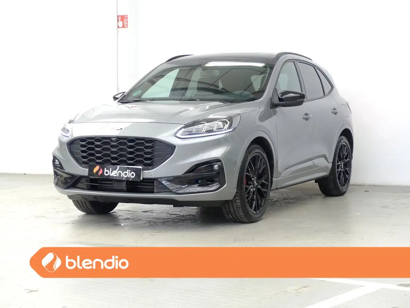 Ford Kuga 1.5 EcoBoost ST-Line X FWD 150 Plateado - 1
