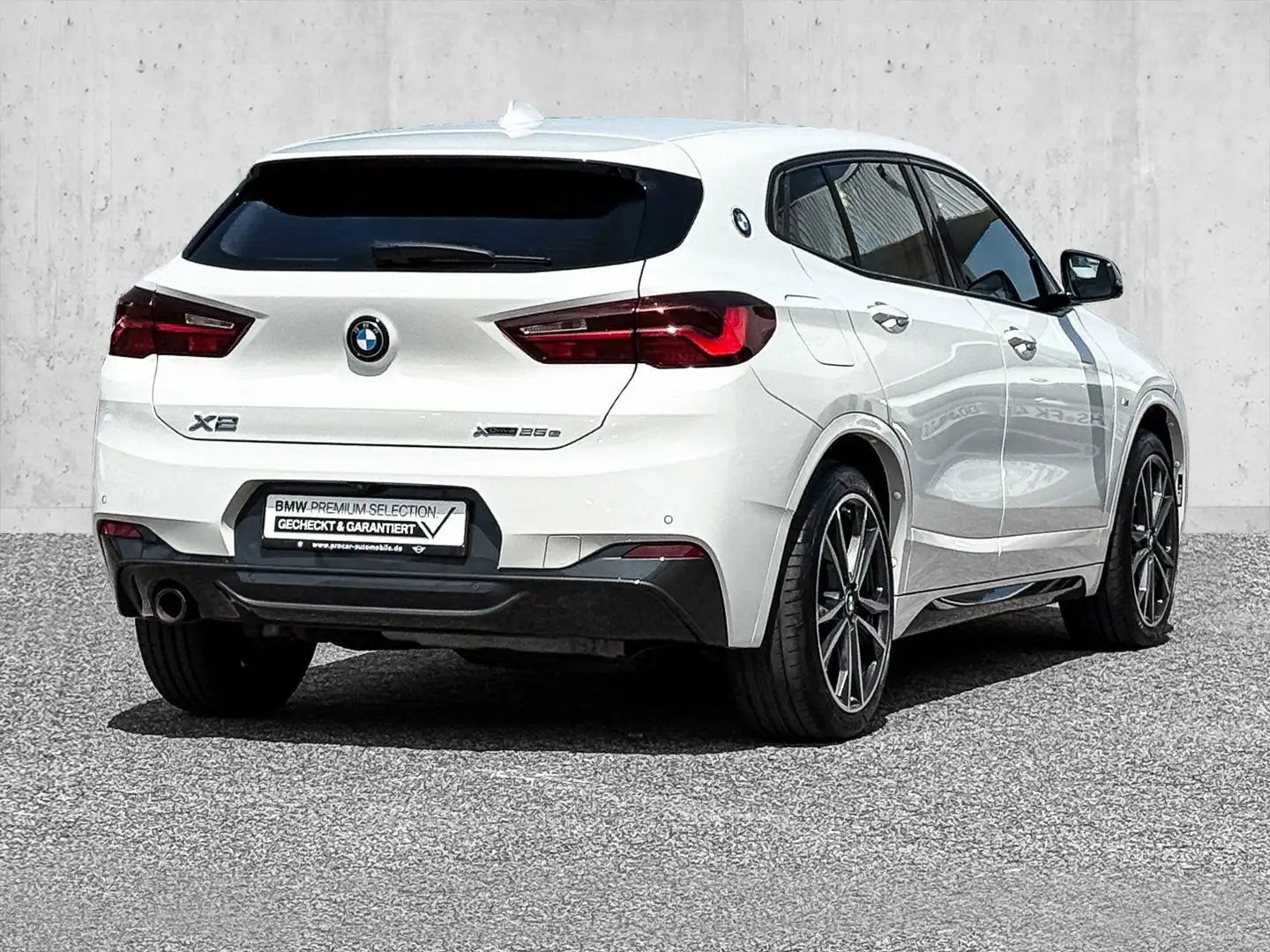 BMW X2 xDrive25e SPORTPAKET+PA+ADAP LED+HuD+HIFI+SHZ+UVM. Wit - 2