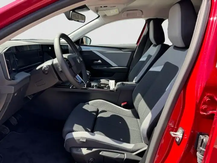 Opel Astra 2025, foto 9