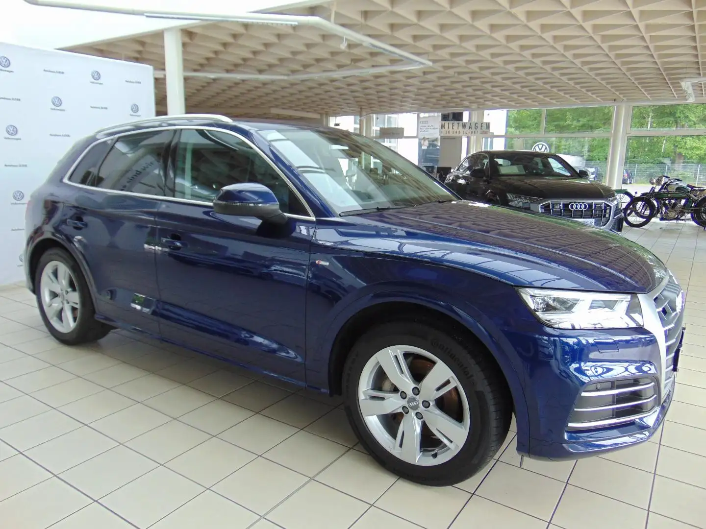 Audi Q5 S line 50 TDI quattro AHK/MATRIX-LED/RÜ-CAM Bleu - 1