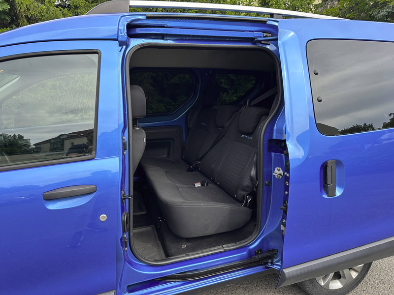 Dacia Dokker Stepway 1.2 KLIMA | NAVI | AHK | SHG | WENIG KM | — photo 9