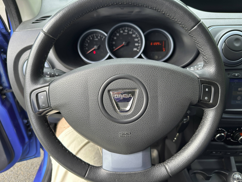 Dacia Dokker Stepway 1.2 KLIMA | NAVI | AHK | SHG | WENIG KM | — photo 14