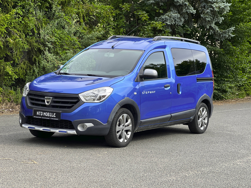 Dacia Dokker Stepway 1.2 KLIMA | NAVI | AHK | SHG | WENIG KM | — photo 2