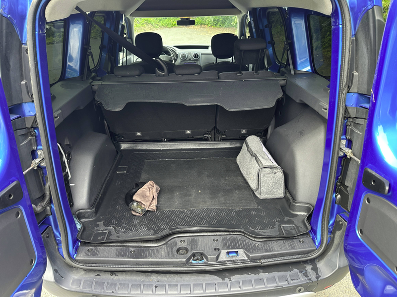 Dacia Dokker Stepway 1.2 KLIMA | NAVI | AHK | SHG | WENIG KM | — photo 8