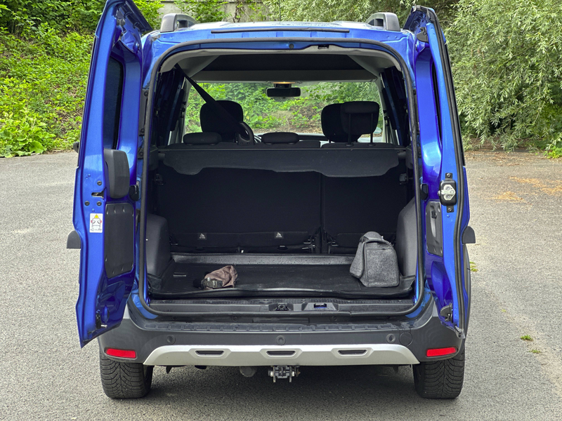 Dacia Dokker Stepway 1.2 KLIMA | NAVI | AHK | SHG | WENIG KM | — photo 6