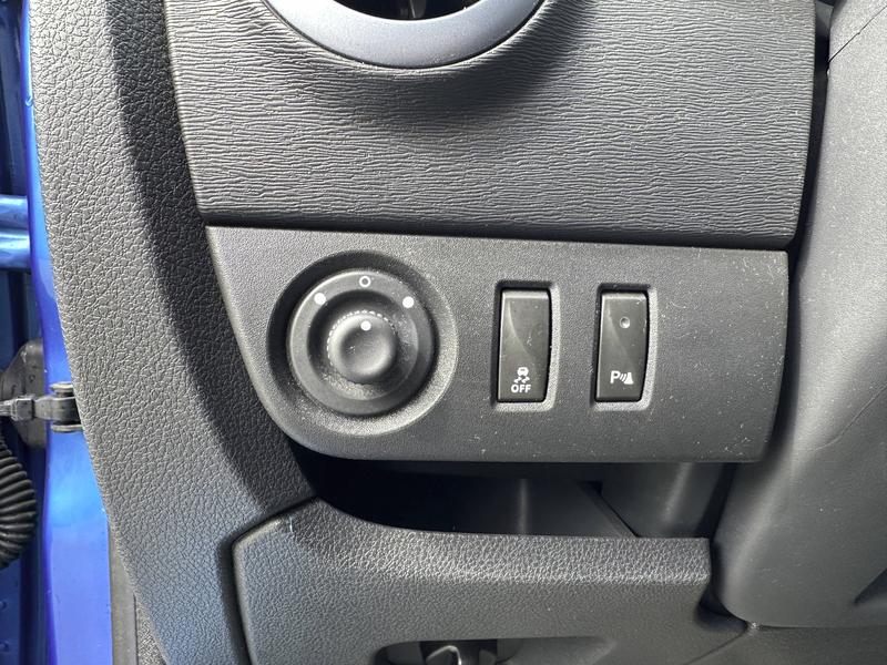 Dacia Dokker Stepway 1.2 KLIMA | NAVI | AHK | SHG | WENIG KM | — photo 13