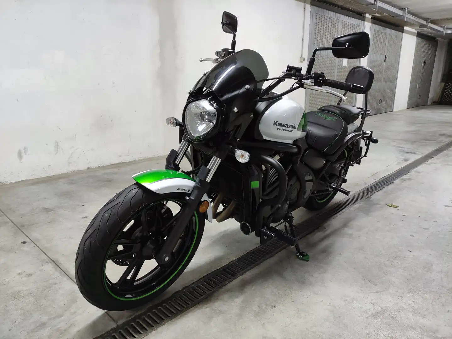 Kawasaki Vulcan S Café - 2