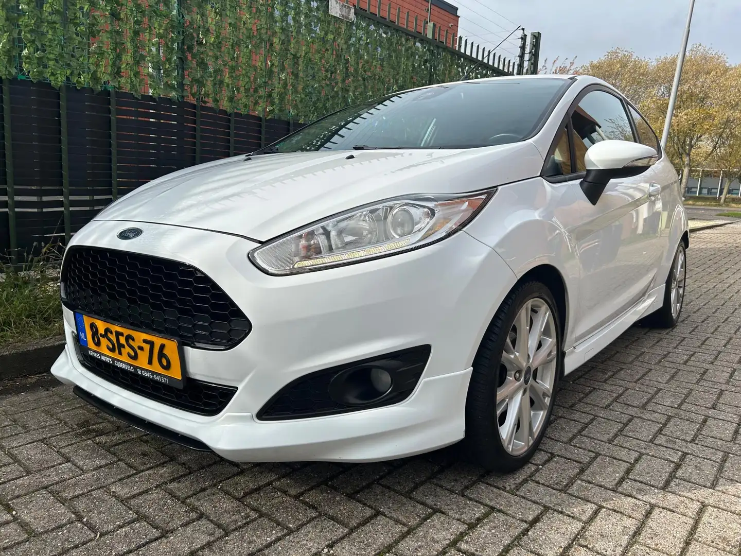 Ford Fiesta 1.0 EcoBoost ST-LINE 2013 AIRCO|KEYLESS|LED|NAP Wit - 2