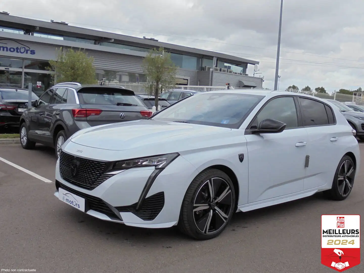 Peugeot 308 Hybrid 136 e-DCS6 Style Blanc - 1