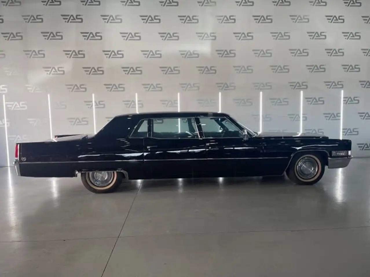 Cadillac Fleetwood 7.7cc V8 220cv 5p del 1969, foto 5