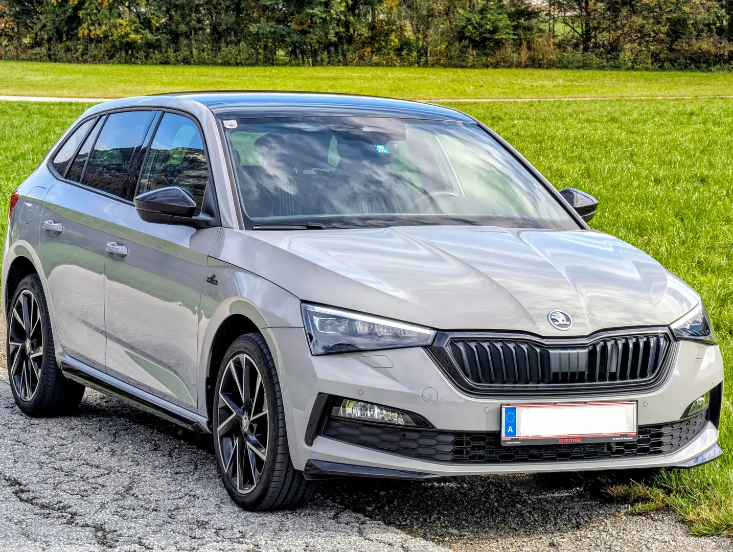 Skoda Scala Scala 1,5 TSI Monte Carlo Monte Carlo Grau - 2