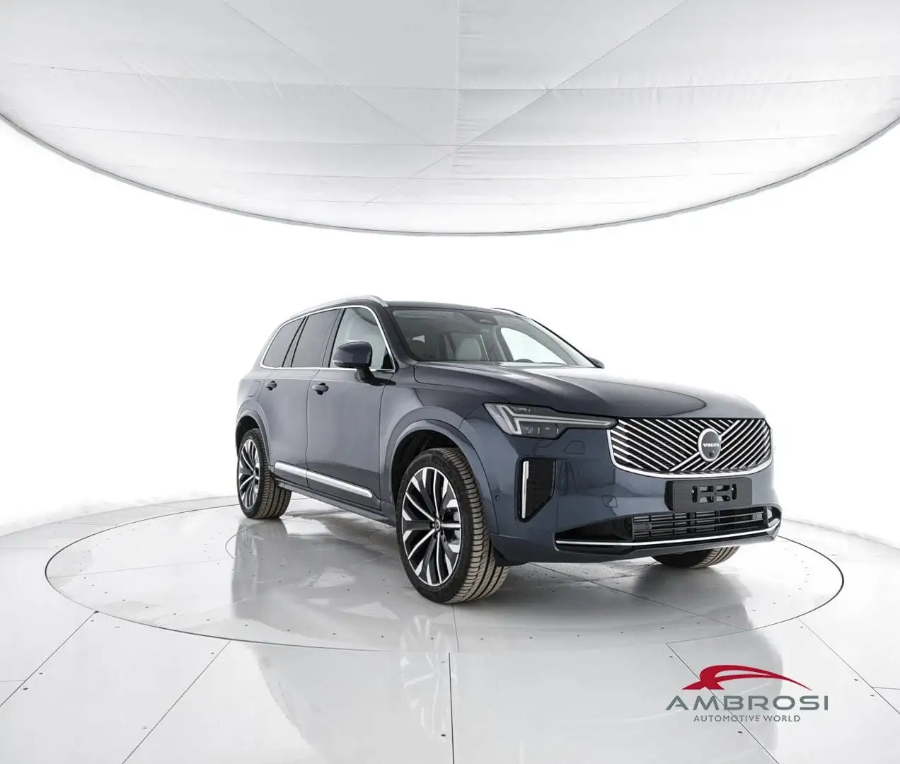 Volvo XC90 T8 AWD Plug-in hybrid Elettrica/Benzina Ultra Bright 7 Sedili Blauw - 2