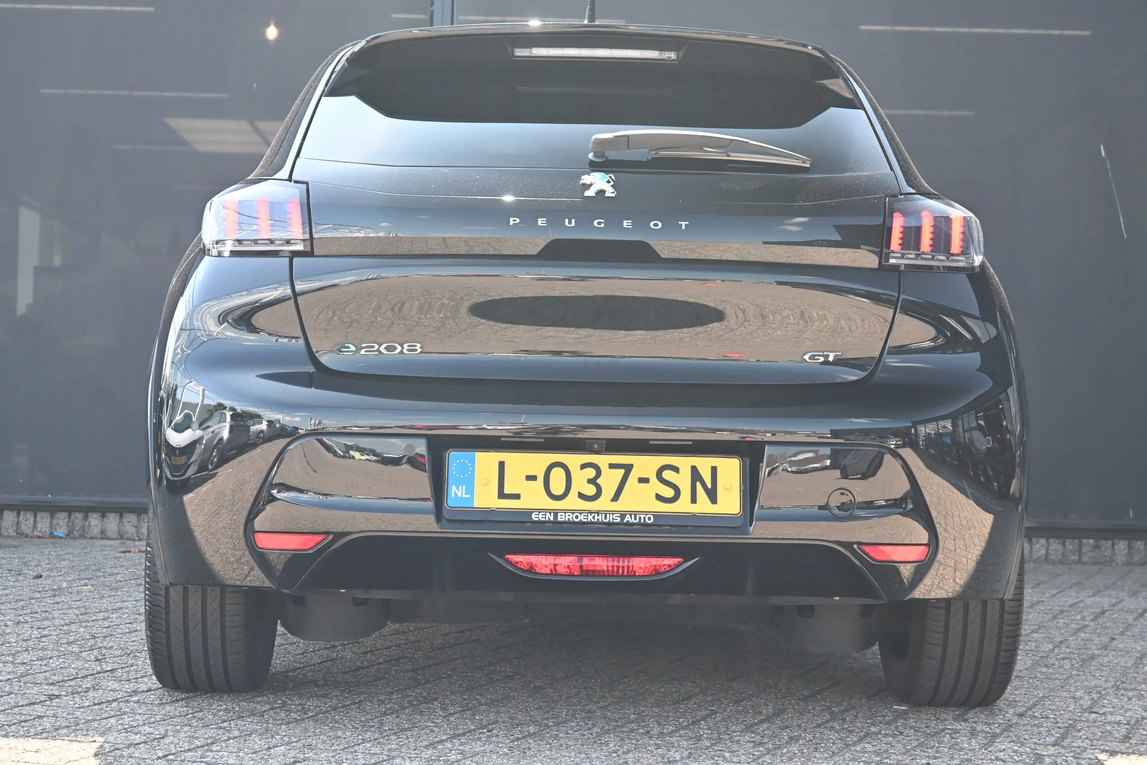 Peugeot e-208 EV GT Pack 50 kWh 3 Fase | Panoramadak | Stoelverw — photo 6
