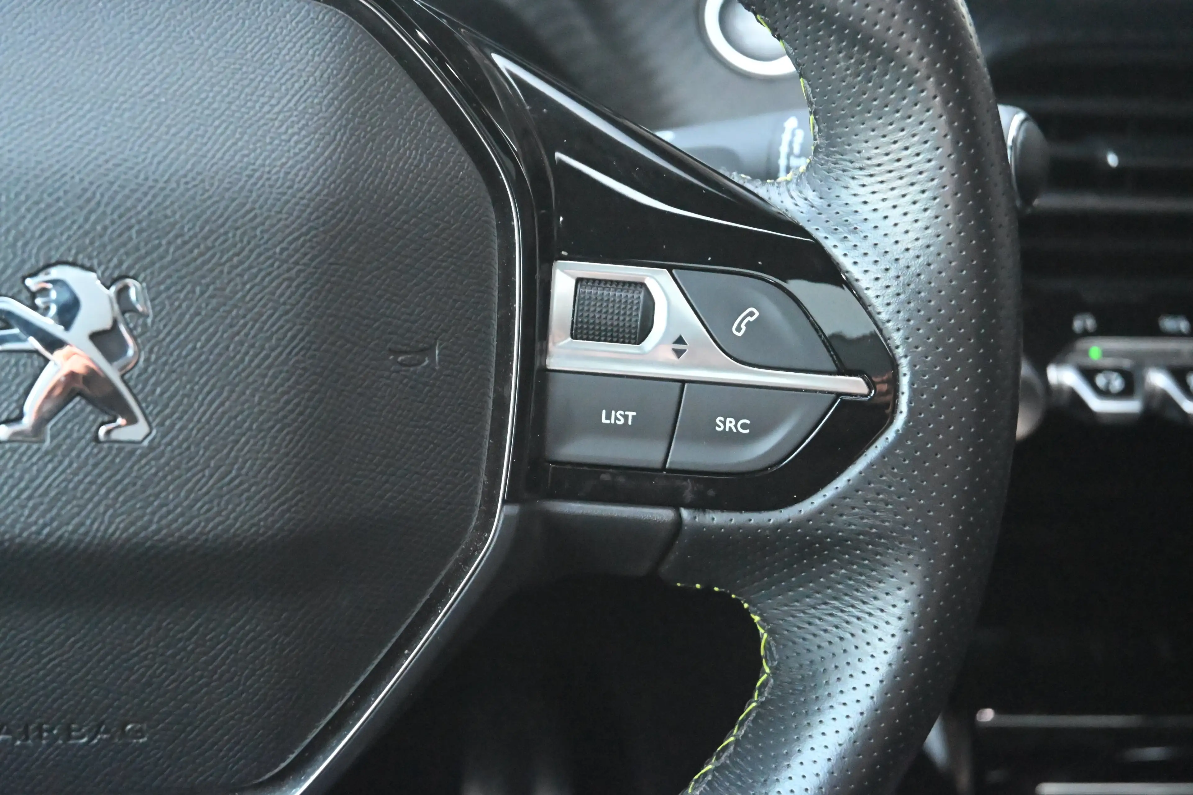 Peugeot e-208 EV GT Pack 50 kWh 3 Fase | Panoramadak | Stoelverw — photo 15