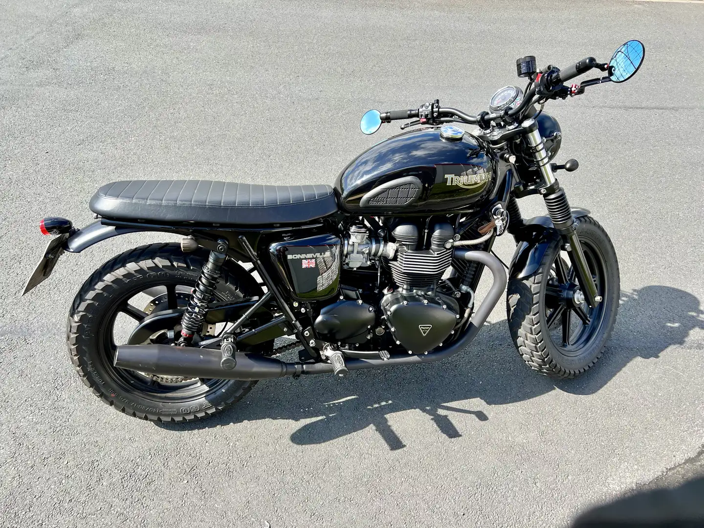Triumph Bonneville SE T 100 SE Black | Custom Černá - 1