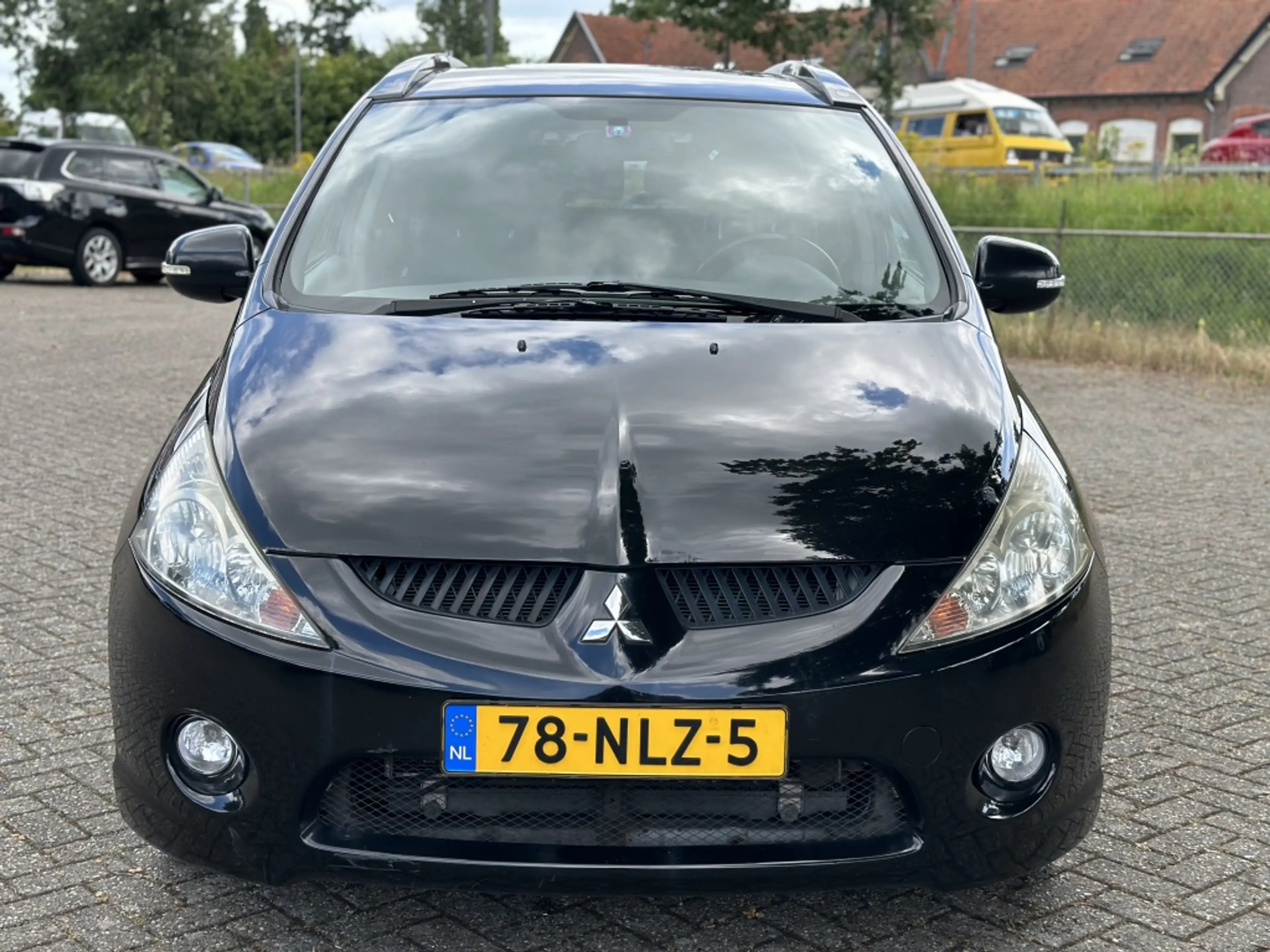 Mitsubishi Grandis 2.4-16V Limited 7 PERSOONS *NAP*TREKHAAK*AIRCO*PDC — photo 8