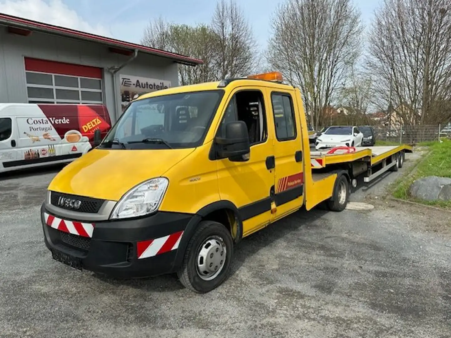 Iveco Daily 40C17 Minisattel FGS - AT-Motor + Getriebe Gelb - 2