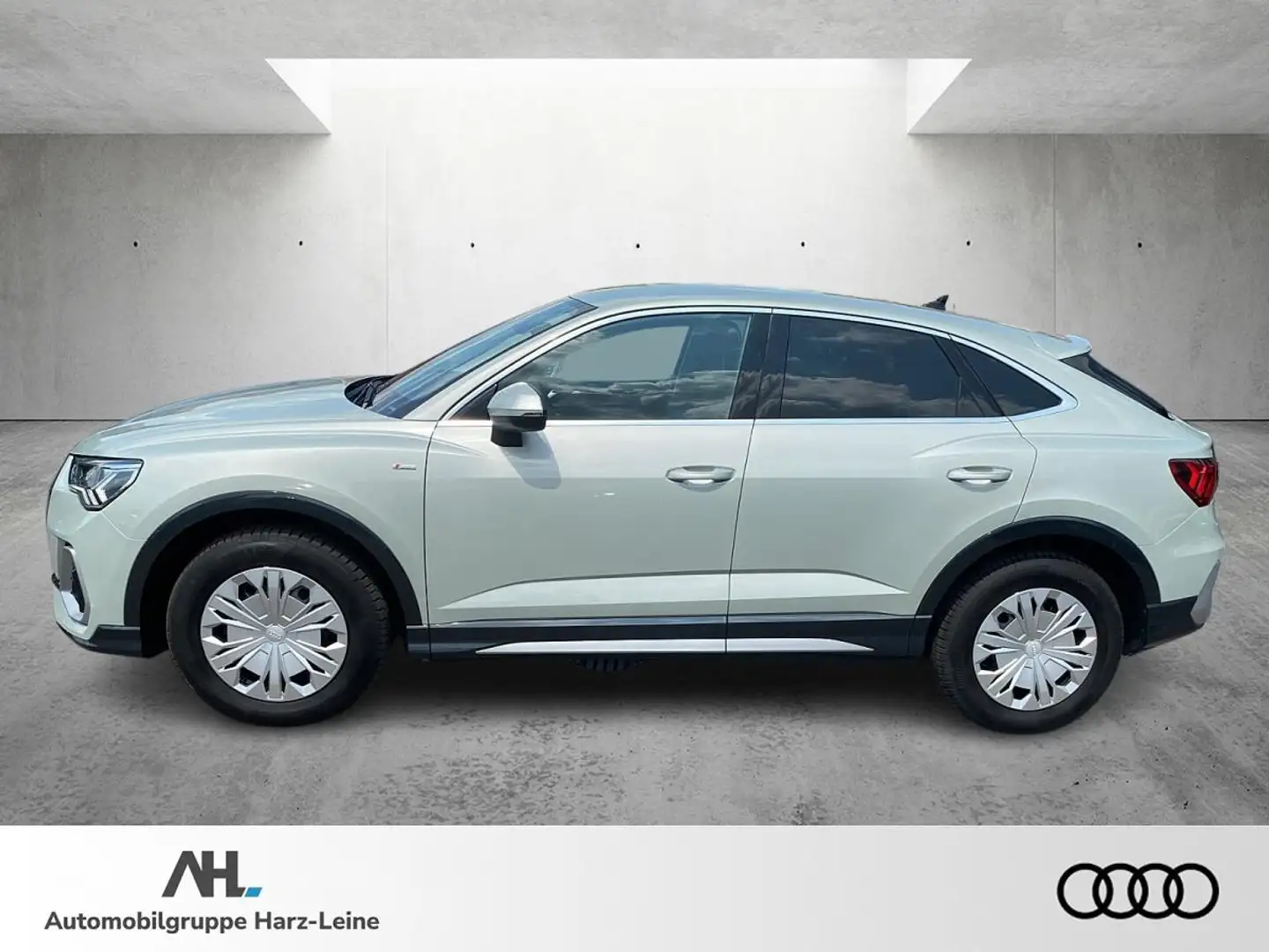 Audi Q3 35 TFSI Sportback S line Anhängervorrichtung Komfo Silber - 2
