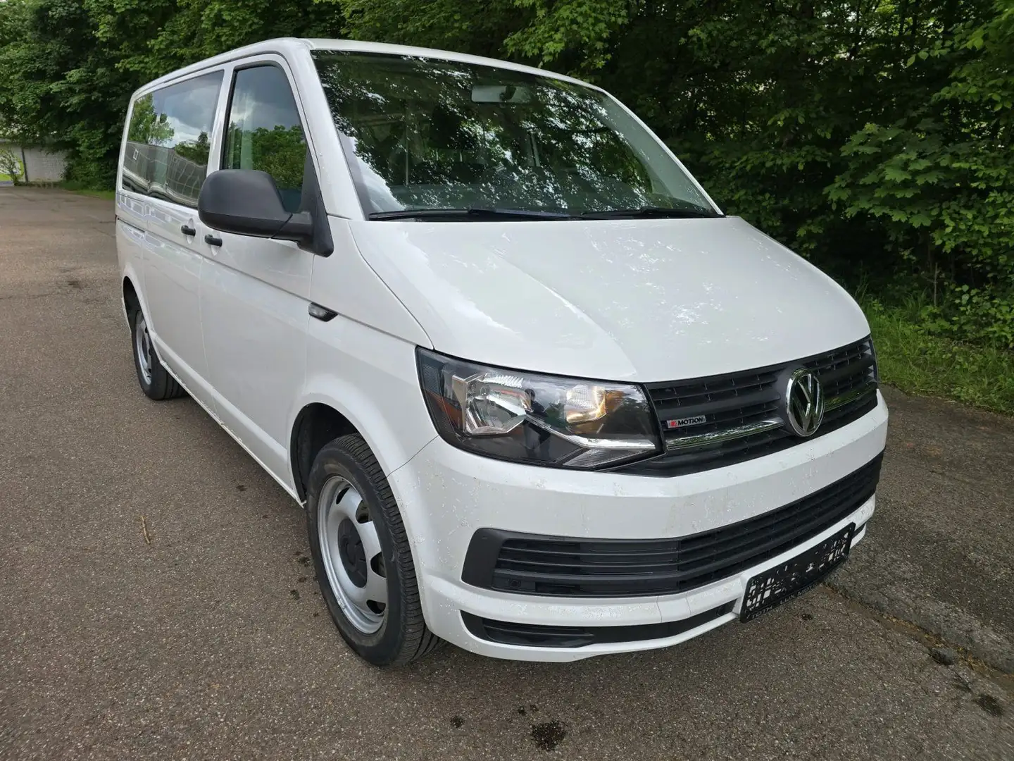 Volkswagen T6 Transporter T6 2.0 TDI 4Motion Kombi 5 Sitze Weiß - 2