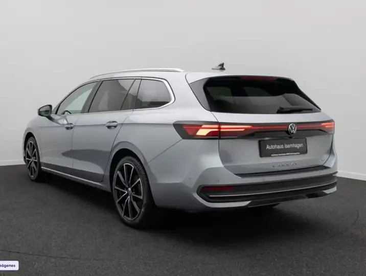 Volkswagen Passat 2024, foto 9