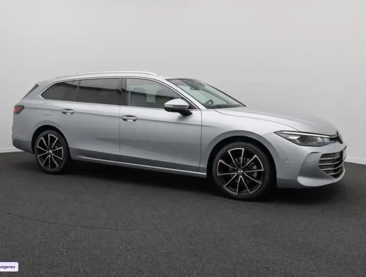 Volkswagen Passat 2024, foto 4