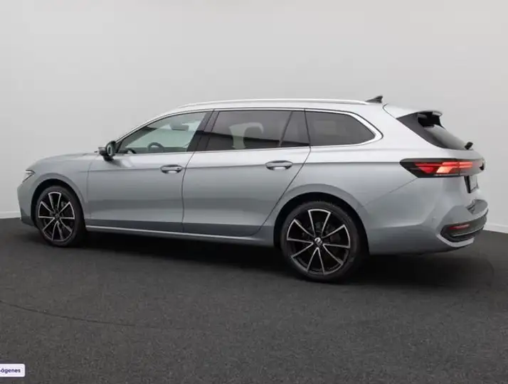 Volkswagen Passat 2024, foto 10