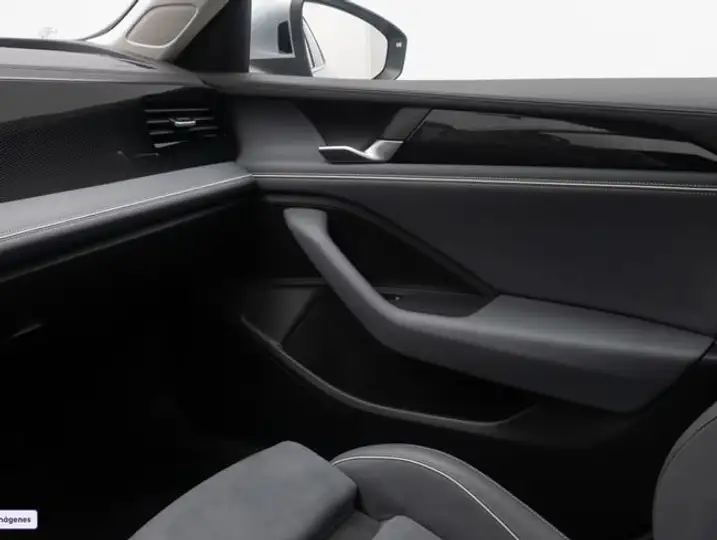 Volkswagen Passat 2024, foto 31