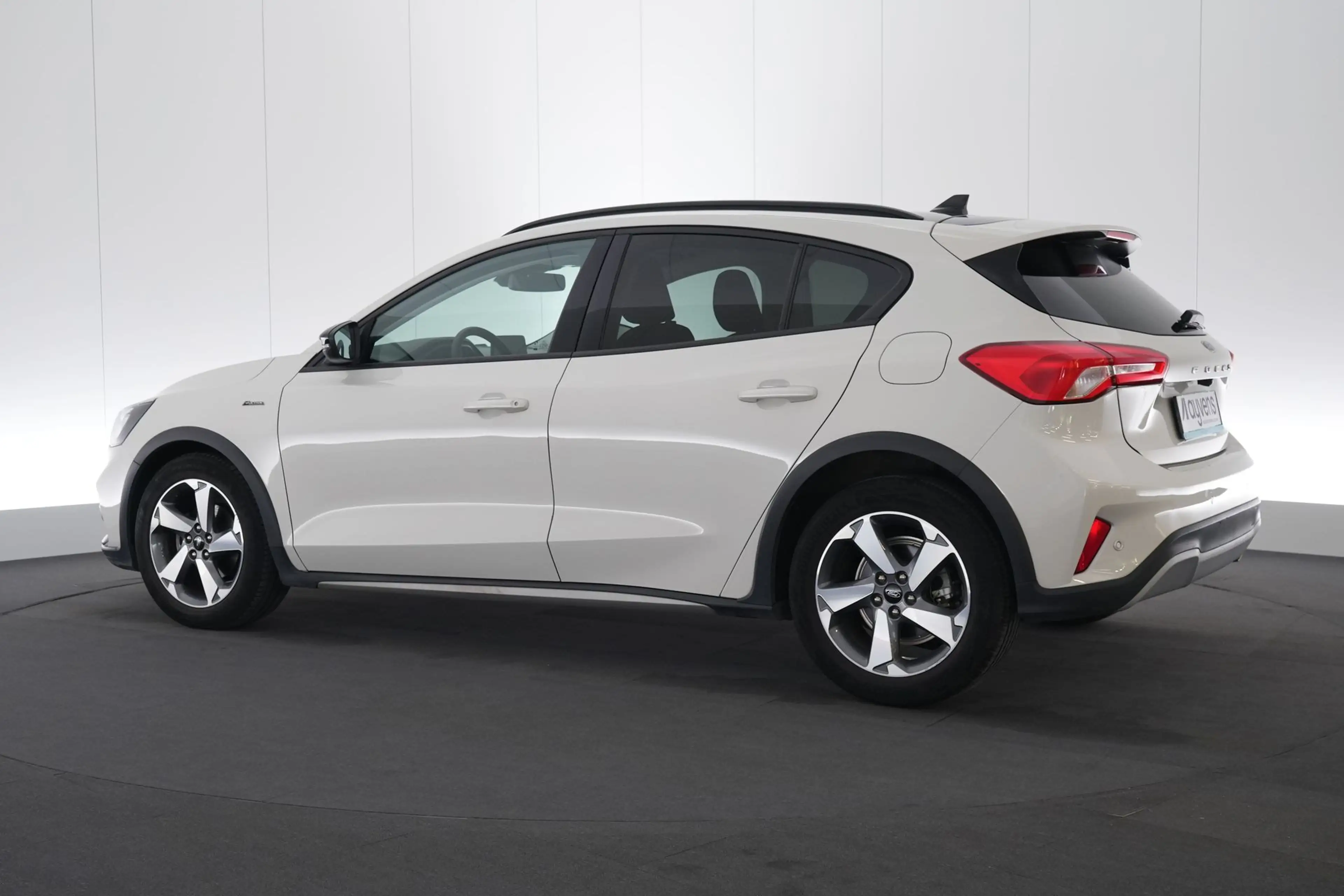 Ford Focus 1.0i EcoBoost MHEV Active LED GPS PDC CAM Verw. Ze — photo 10