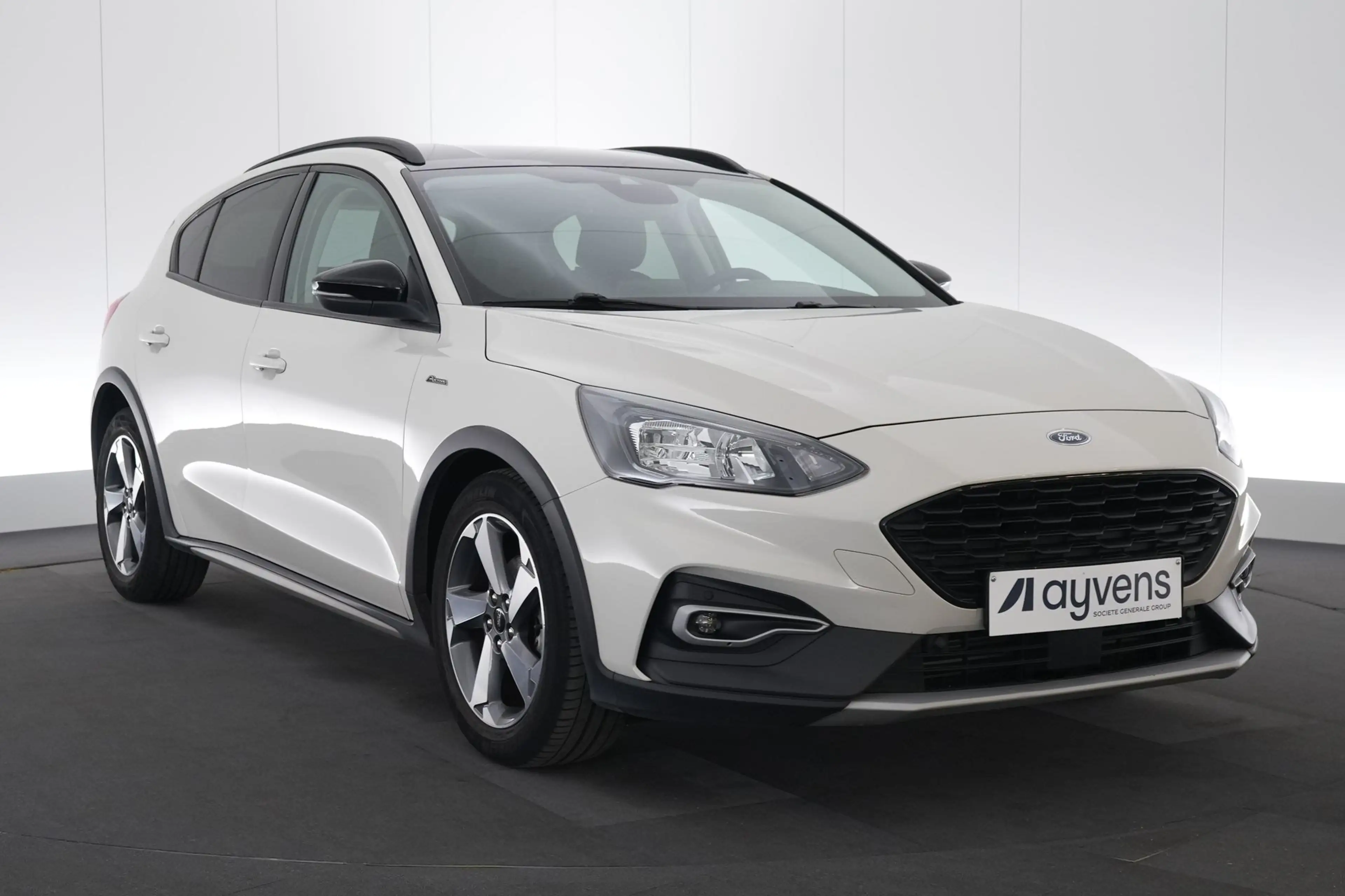 Ford Focus 1.0i EcoBoost MHEV Active LED GPS PDC CAM Verw. Ze — photo 3