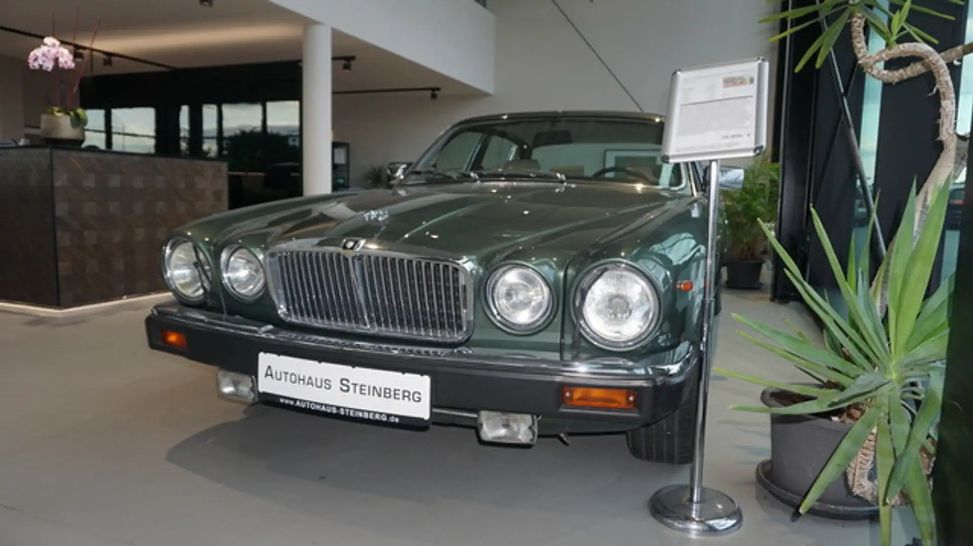 Jaguar XJ Serie III 5.3 V12 Sovereign 1.HAND+OLDTIMER+A Vert - 1