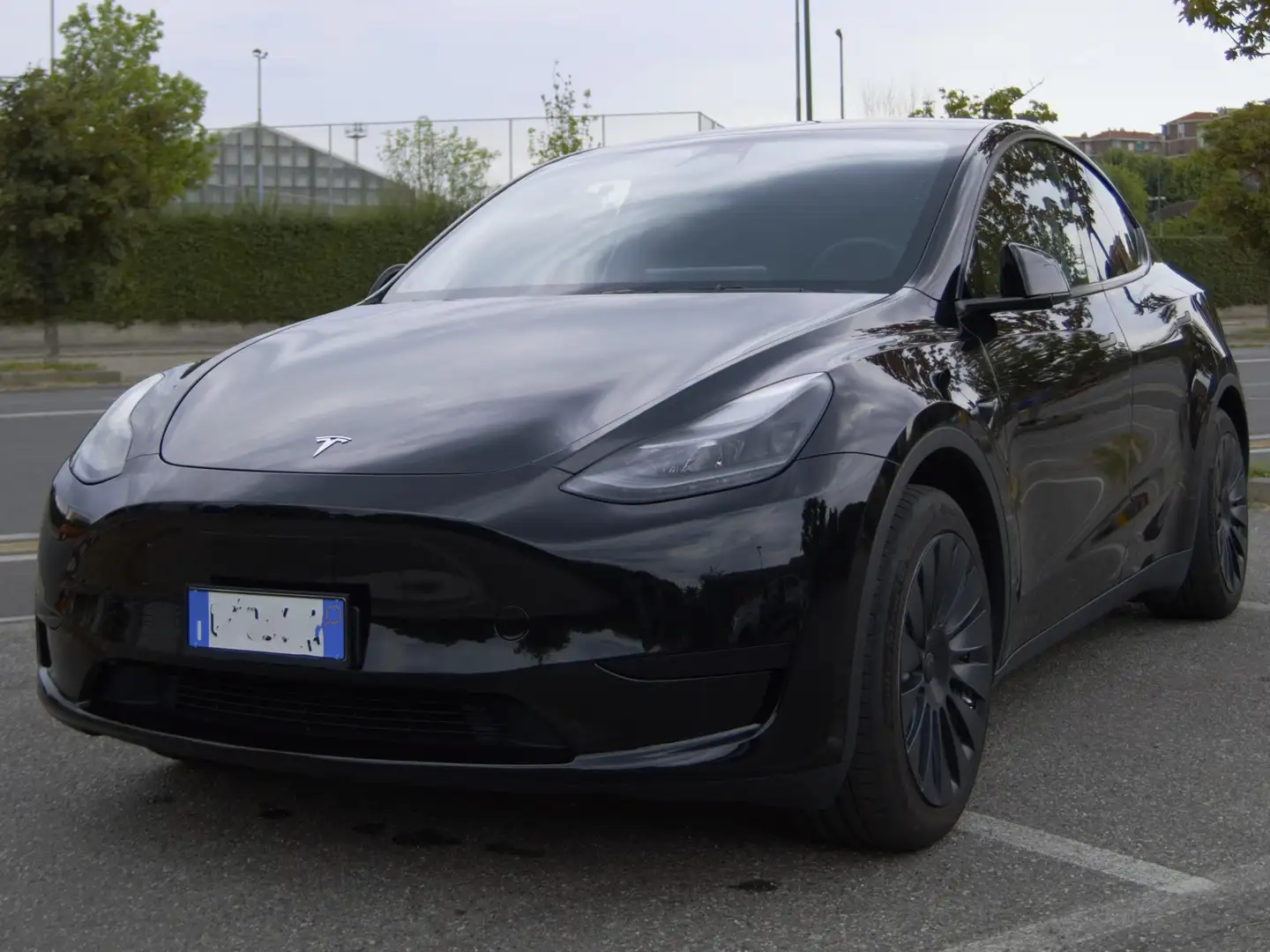 Tesla Model Y RWD - SUBENTRO LEASING PRIVATO Nero - 1