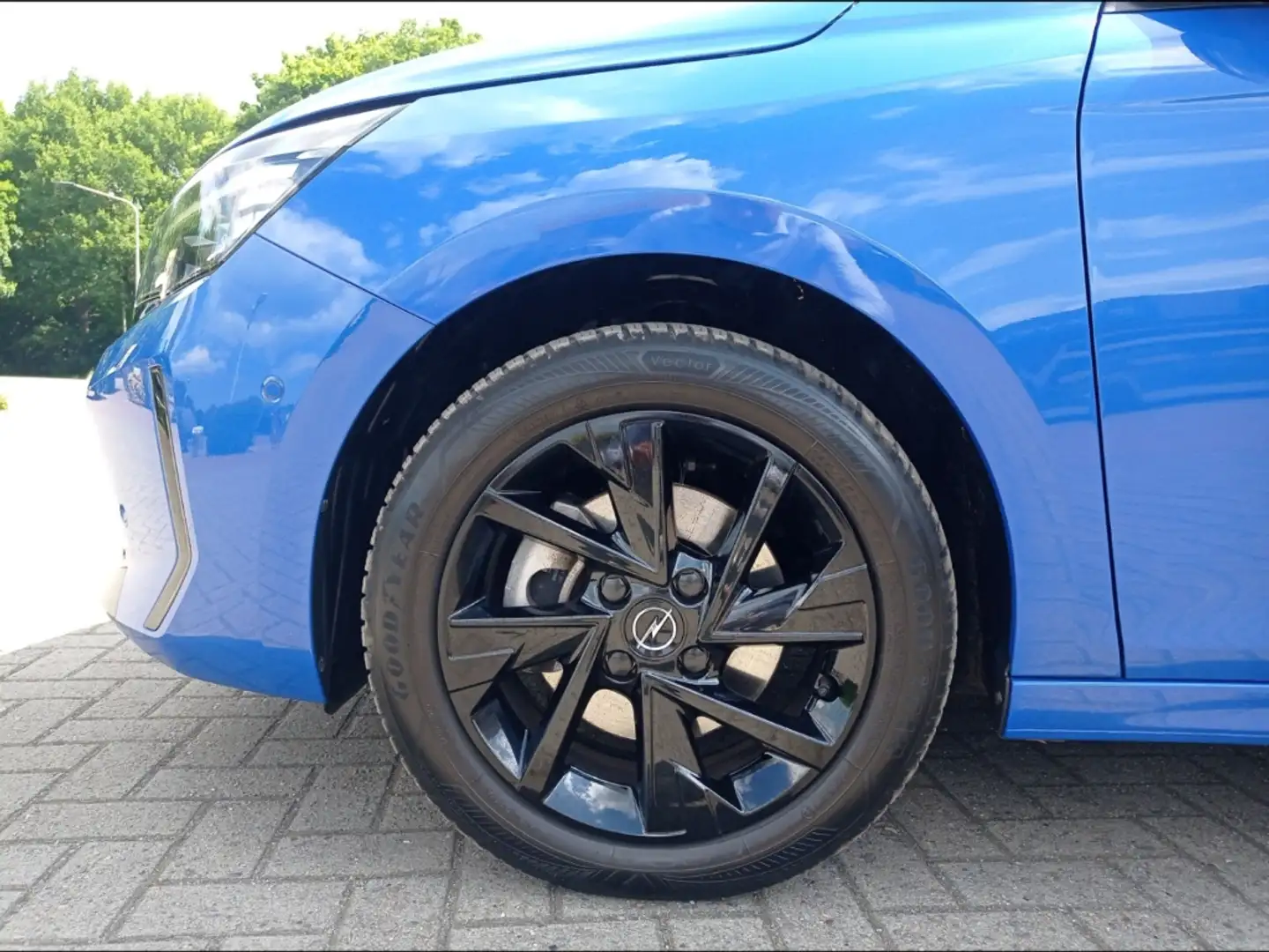 Opel Corsa F GS 1.2 Turbo MATRIX LED SHZ RFK Navi  Apple CarP Blauw - 2