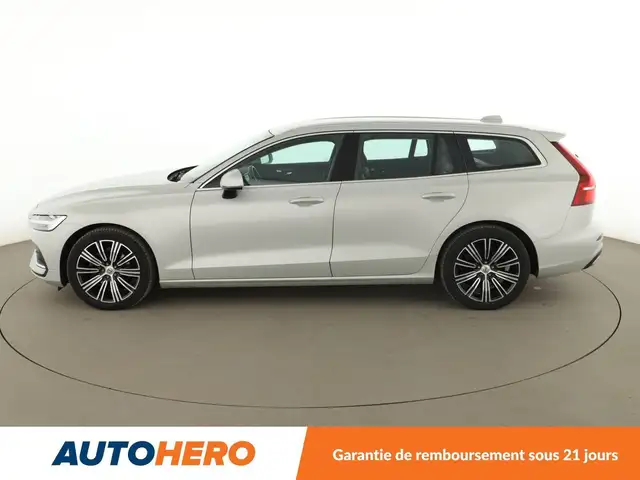 Volvo V60 view 3