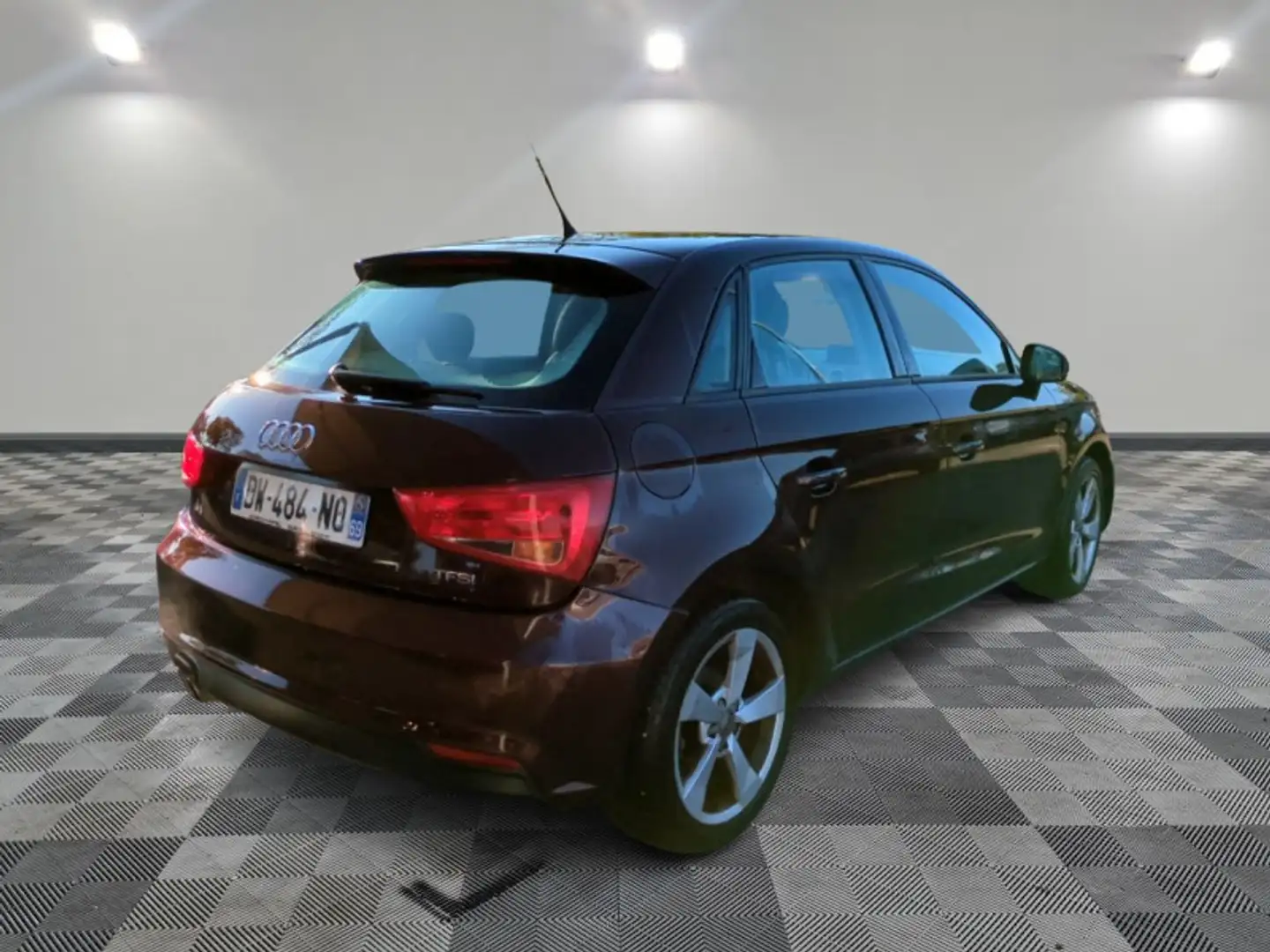 Audi A1 1.4 TFSI 125CH AMBITION Rot - 2