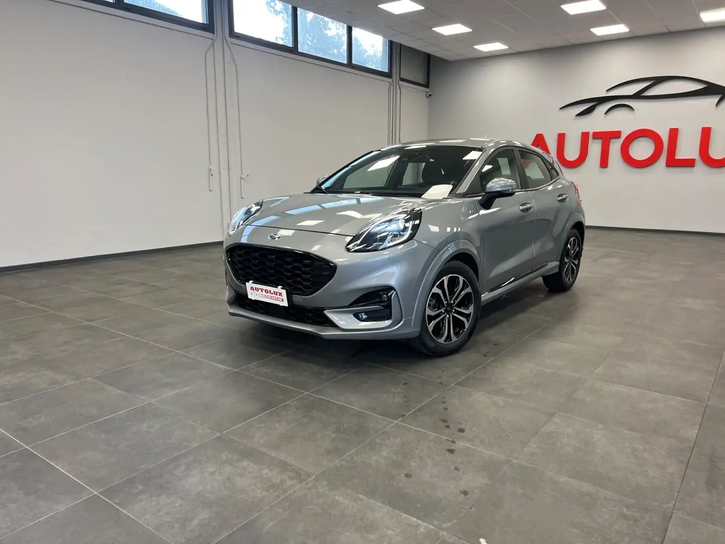 Ford Puma Puma 1.0 EcoBoost Hybrid 125 CV S&S ST-Line Grijs - 1