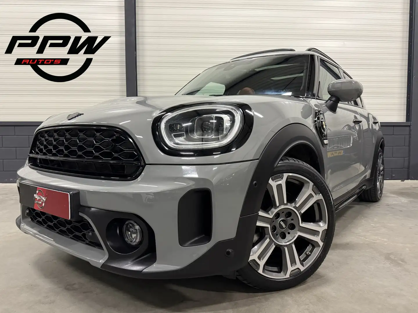 MINI Cooper SE Countryman 2.0 ALL4 Yours CHESTER-MALT BROWN LEER/MOONWALK-GR Grijs - 1