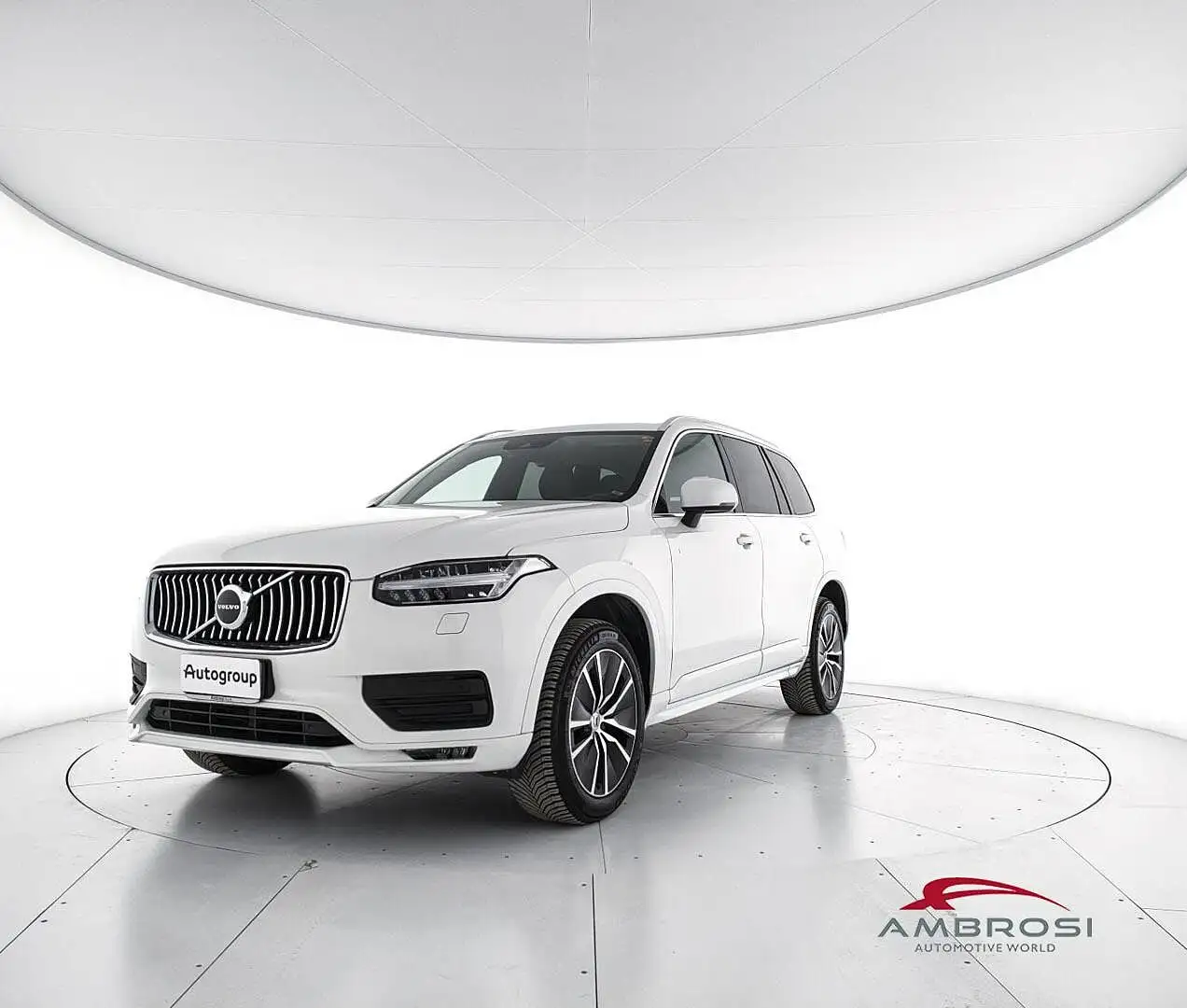 Volvo XC90 D5 AWD Geartronic 7 posti Momentum - PER OPERATORI Bianco - 1
