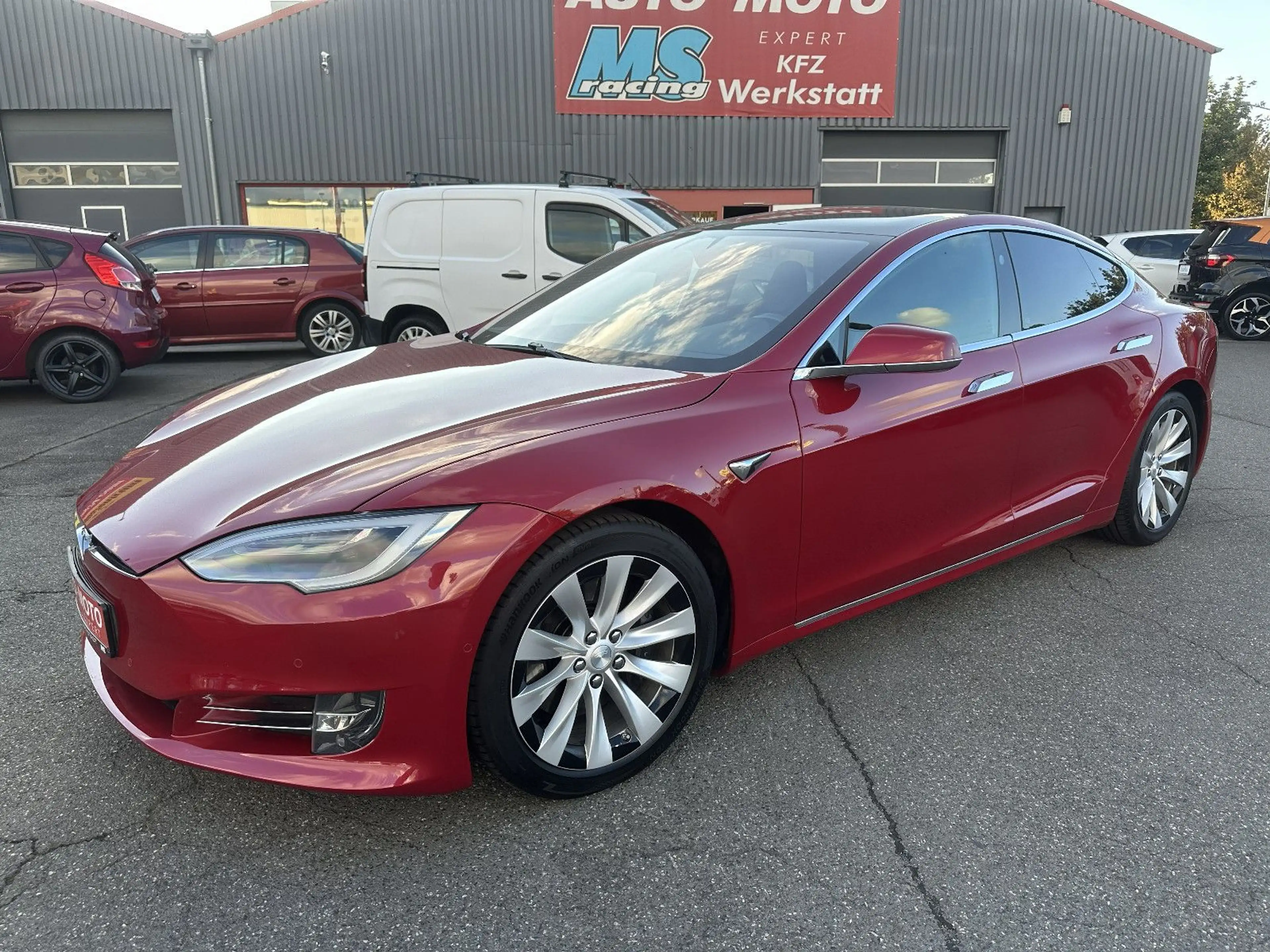 Tesla Model S Long Range S100D 1.Hand Mwst. Tüv NEU — photo 2